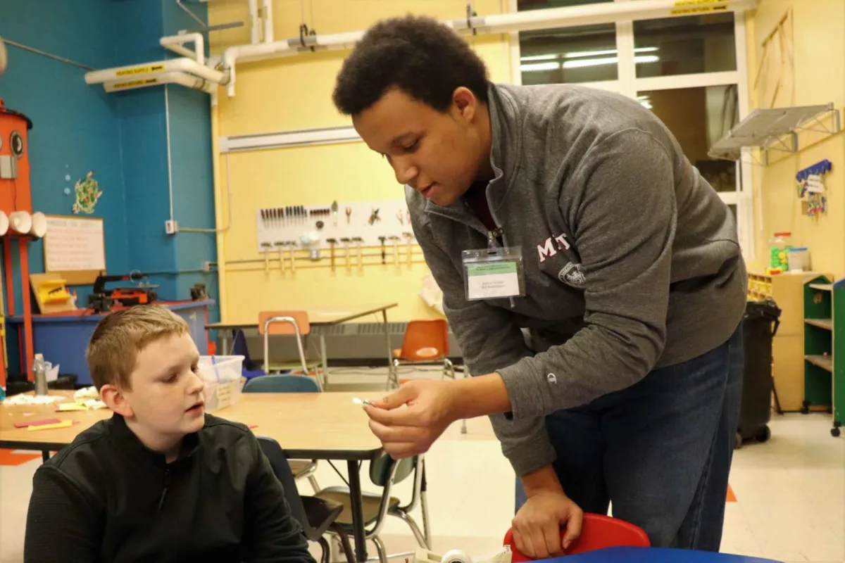 MIT student Joshua Verdejo teaching and creating electric circuits with Bagnall sixth grade student Ian Anderson. (Courtesy Photo Bagnall Elementary School)